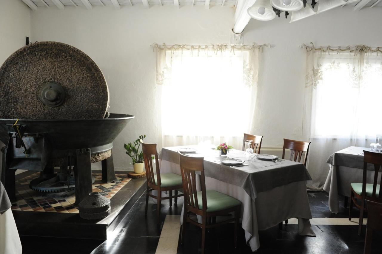 Sa Mola Guest House Bonarcado Bagian luar foto