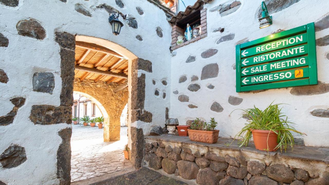 Sa Mola Guest House Bonarcado Bagian luar foto