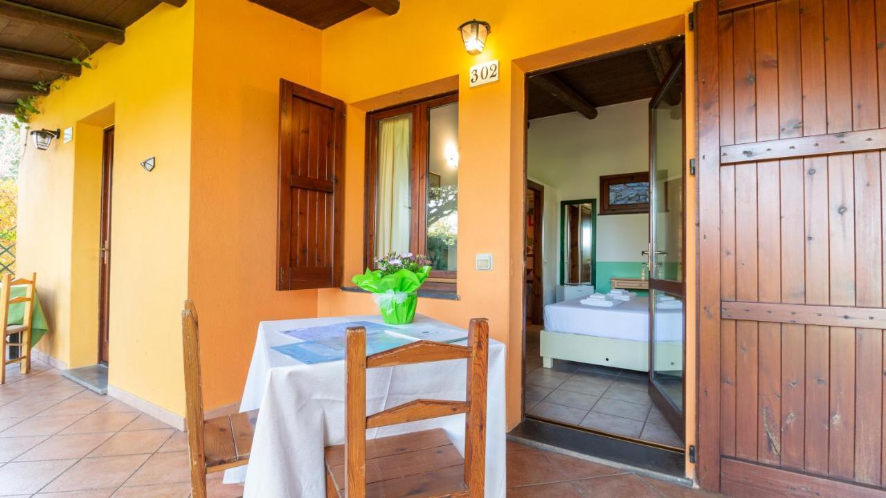 Sa Mola Guest House Bonarcado Bagian luar foto