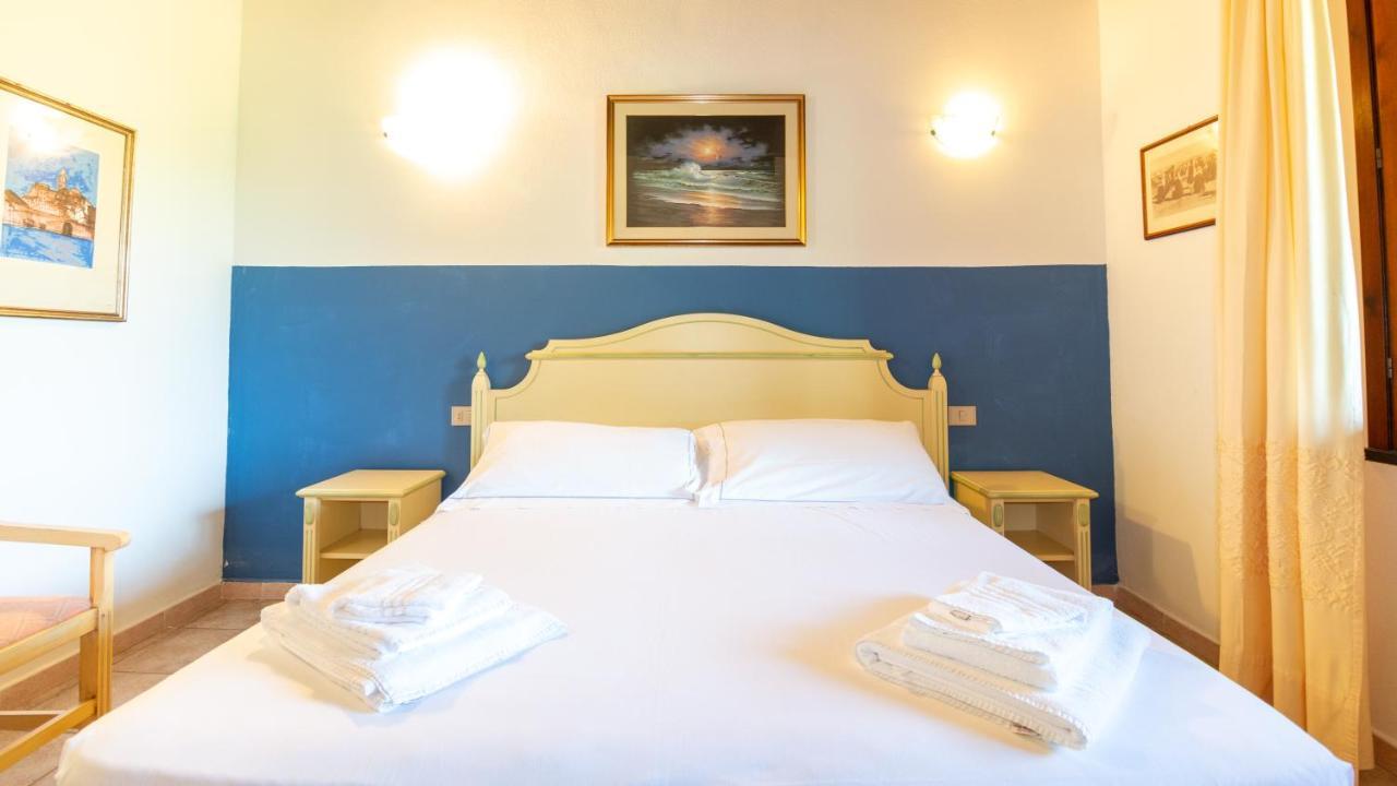 Sa Mola Guest House Bonarcado Bagian luar foto