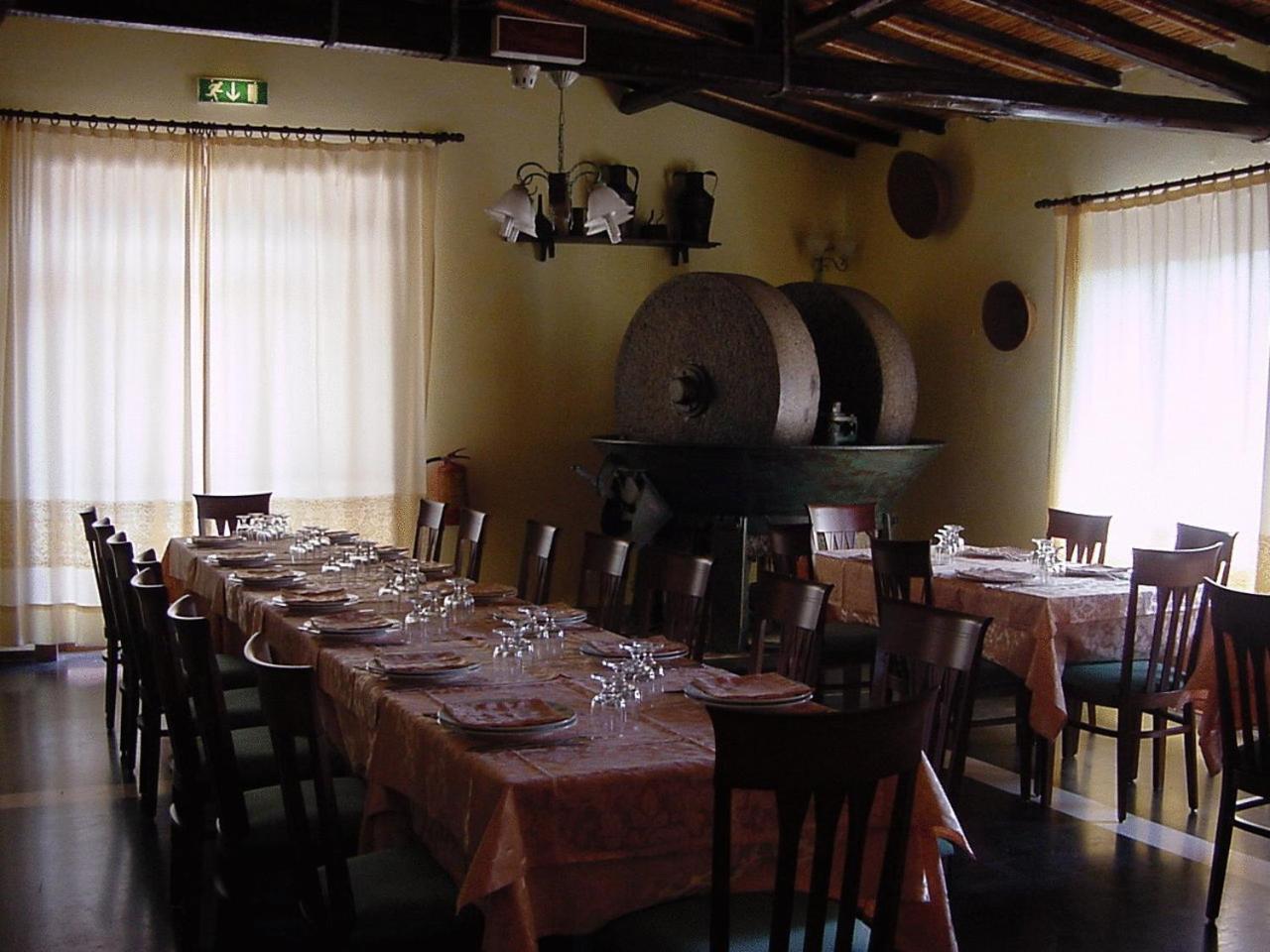 Sa Mola Guest House Bonarcado Bagian luar foto